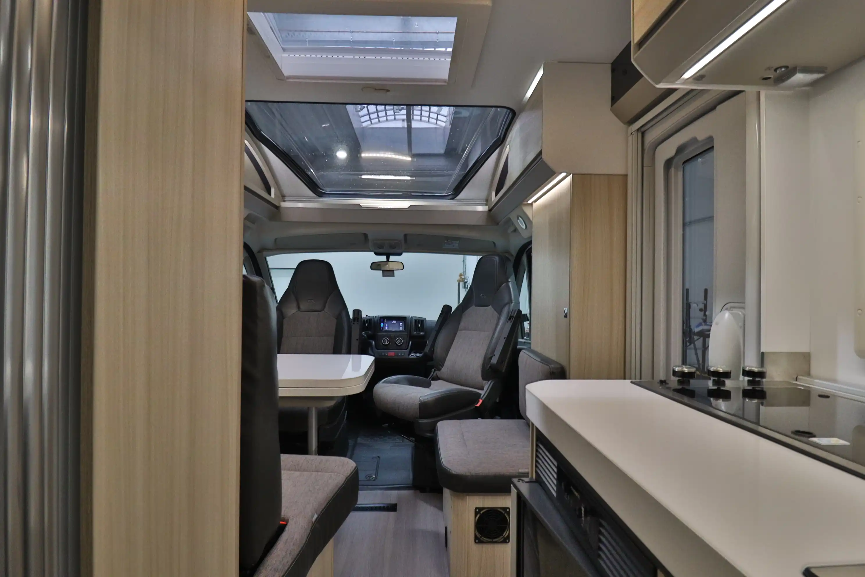 ADRIA Compact 670 SL Axess